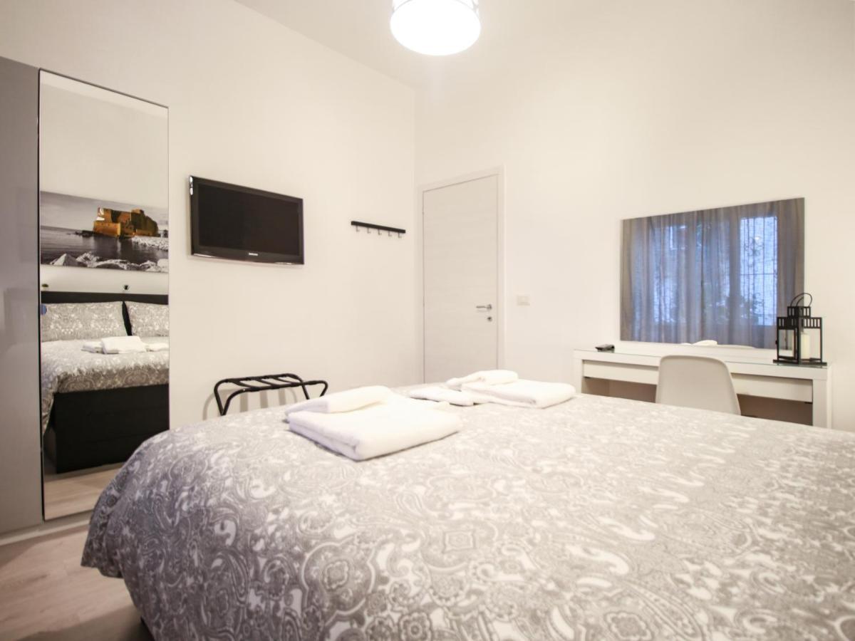 Chilometrozero Luxury Apartment Napoli Dış mekan fotoğraf