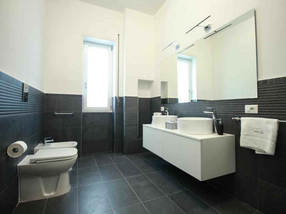 Chilometrozero Luxury Apartment Napoli Dış mekan fotoğraf