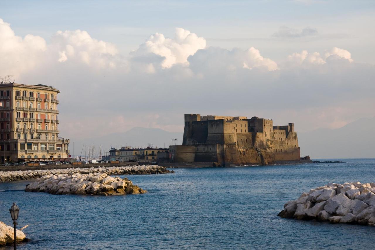 Chilometrozero Luxury Apartment Napoli Dış mekan fotoğraf